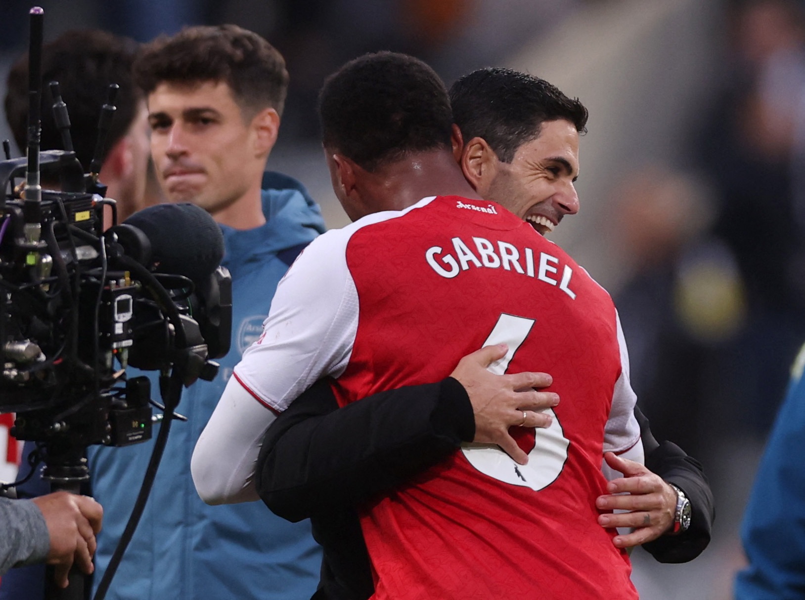 因为我们不 因为我们不