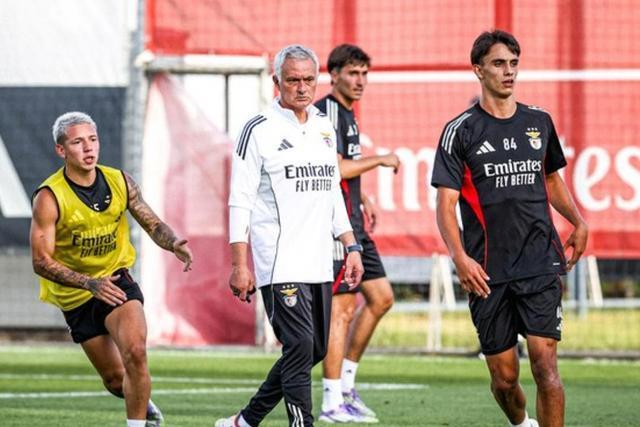 这个机会来, 奥刚刚上任 这个机会来, 奥刚刚上任